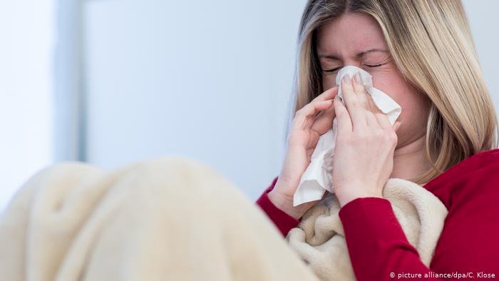 Care sunt diferențele între răceală, gripă și Covid-19