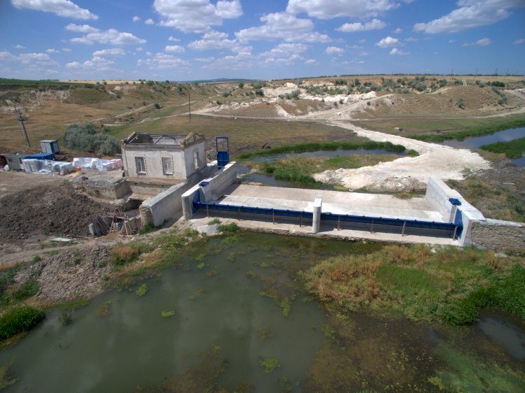 Mini hidrocentrala de la Brânzenii Noi – investiţia „băieţilor şmecheri” poate distruge Răutul